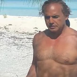 Billy Zane As Brando: Astonishing Instagram Tribute