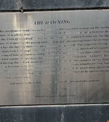 Billy Zane Honors Legacy With A Tribute Plaque