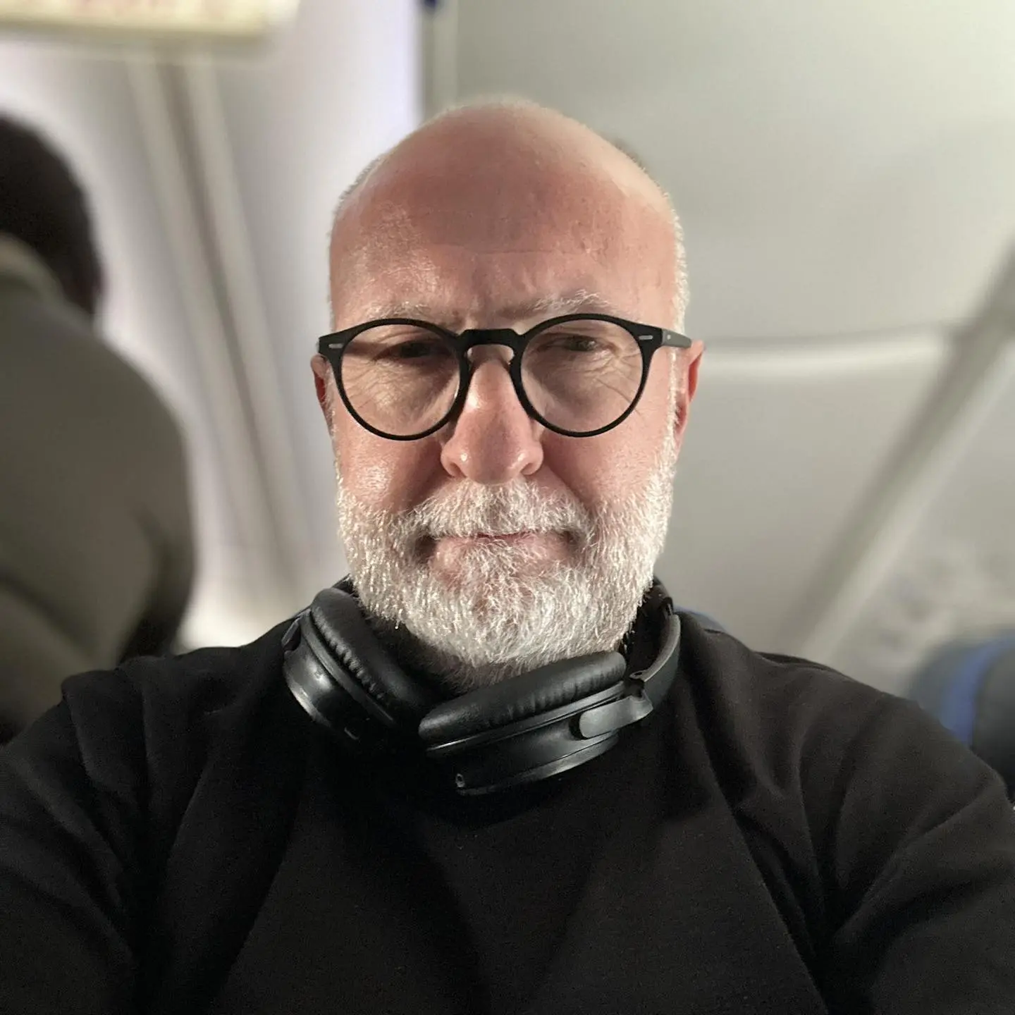 Bob Mould Keynotes Commencement Bob Mould Keynotes Macalester Commencement, Merging Music, Experience, And Flair Boldly!!!