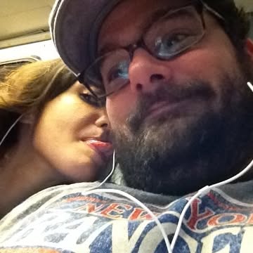 Bobby Moynihan Honors Mother With Quirky Tribute
