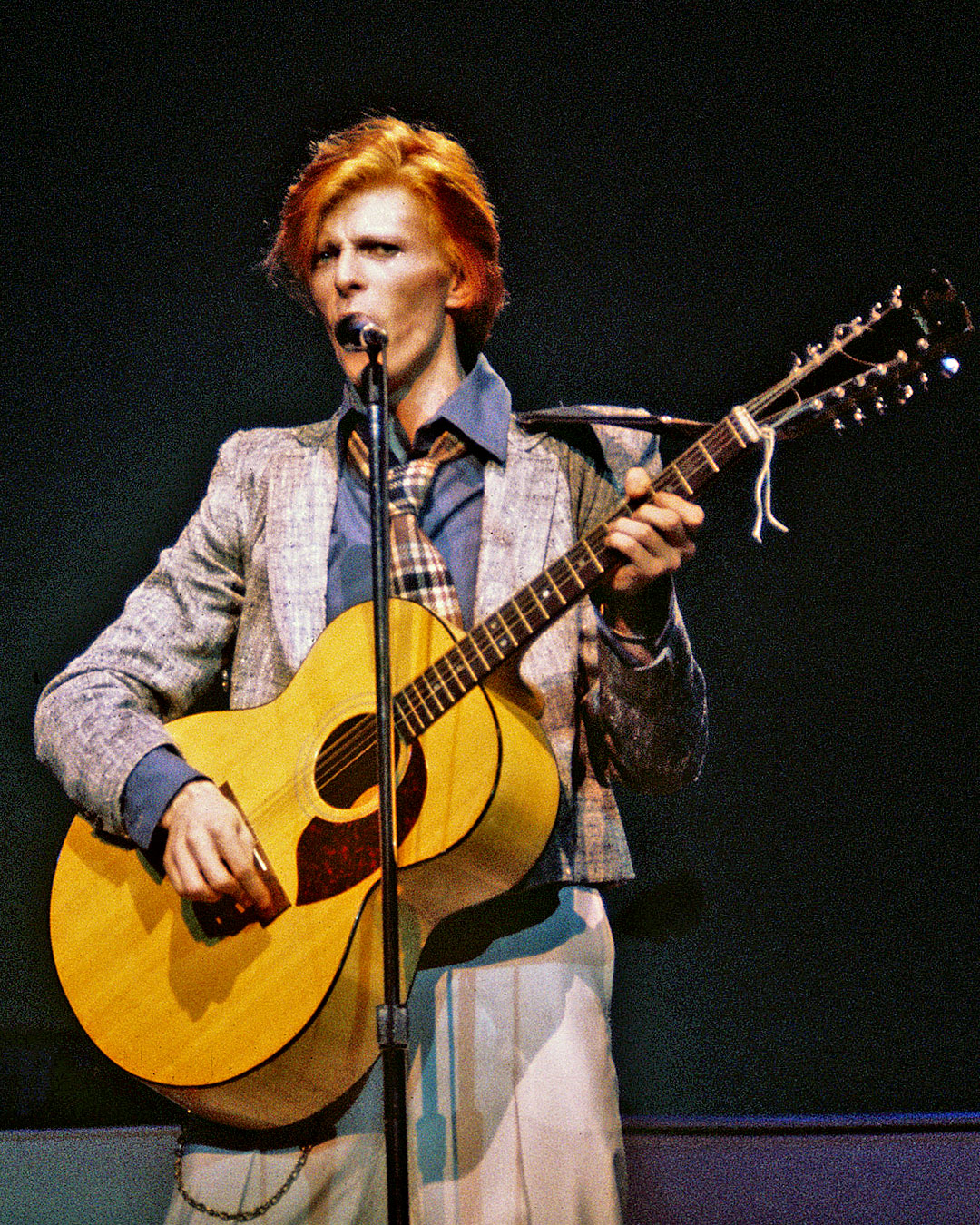 Bowie Images Reissued: 50 Years Of Iconic Photography
