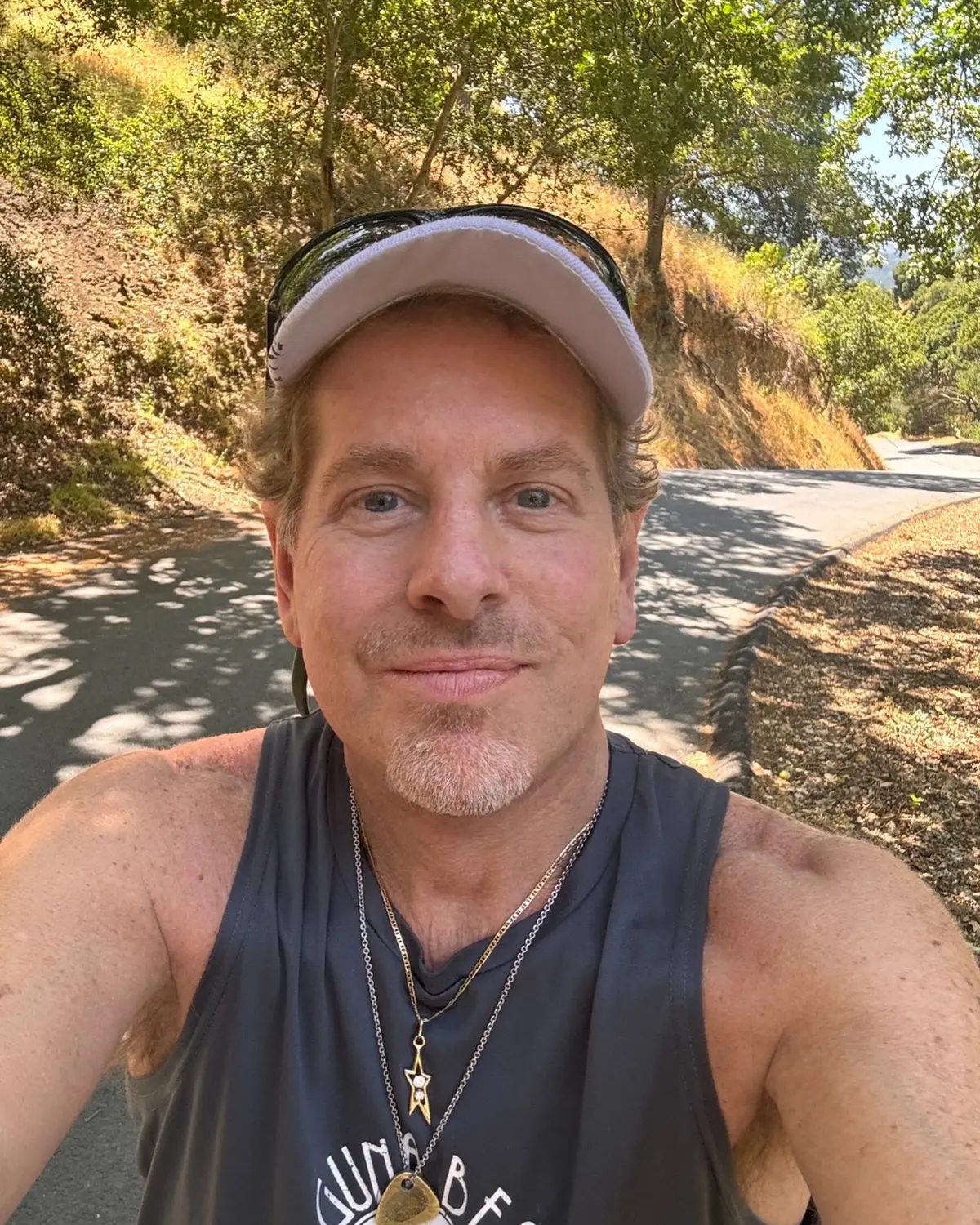 Brad Gillis Diet & Routine: 18-Pound Weight Loss Secrets Brad Gillis shares his no-booze diet, daily shakes and hill-walk routine for tour fitness.
