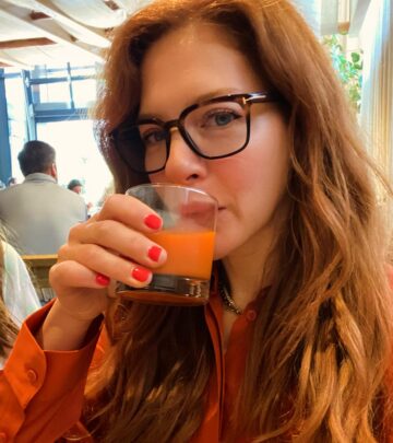 Breakfast Juice Style: Rachelle Lefevre’s Colorful Look