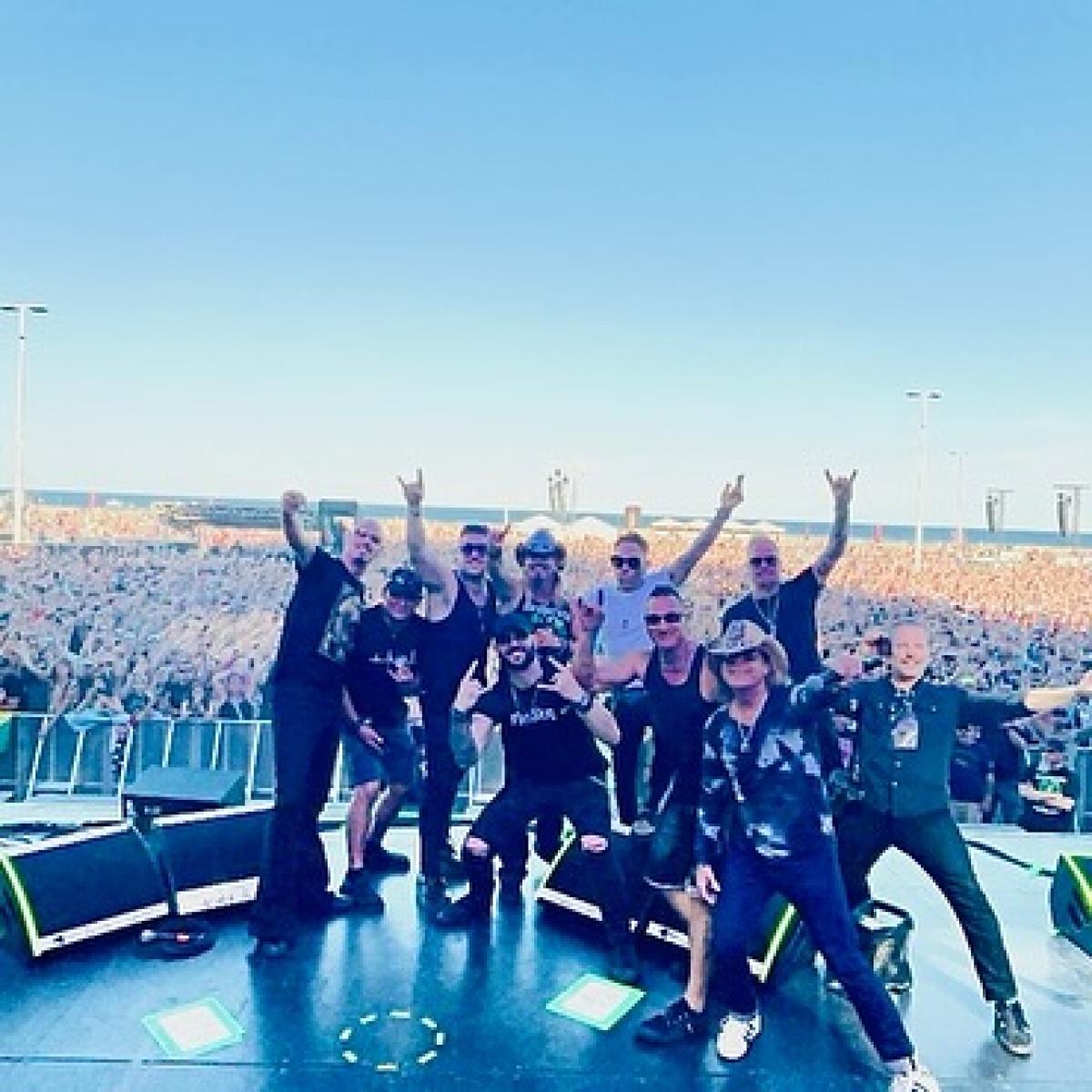Bret Michaels Ignites A Rock Extravaganza Rocker Bret Michaels unites with elite bands and hometown heroes for an epic music party!!