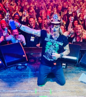 Raising a toast in Chicago, Bret Michaels gathers legends ahead of a sensational rock fest