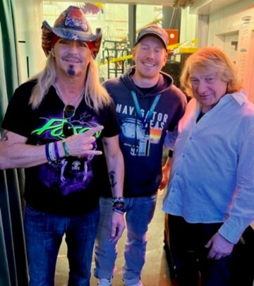 Bret Michaels Wishes Friend A Happy Birthday