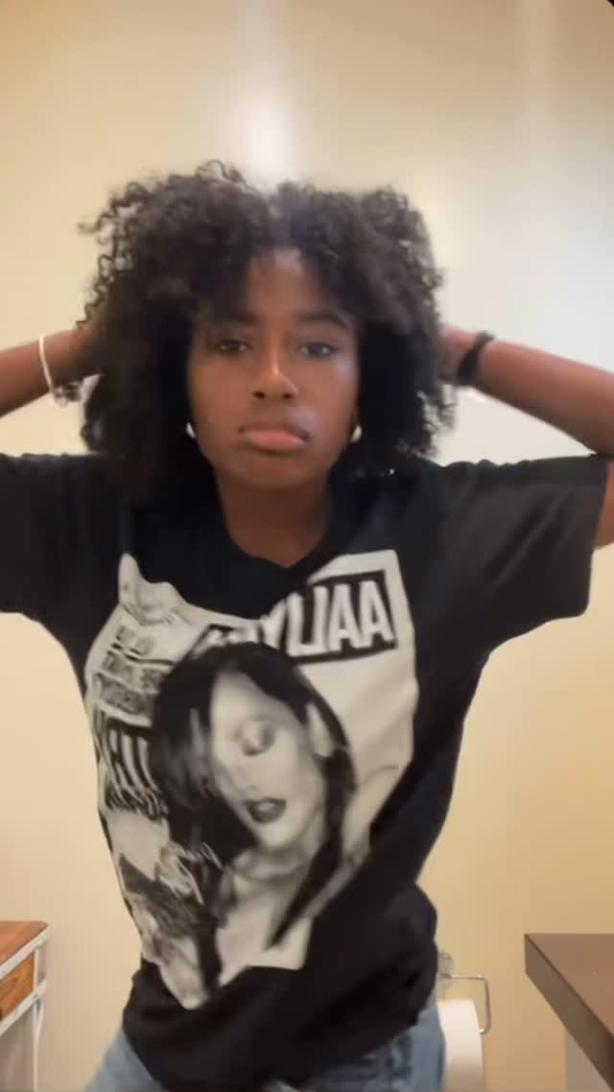 Calah Lane Embraces Friday Feeling On Instagram Calah Lane’s Friday mood shines in a chic, genuine post—weekend charm on full display!!!!