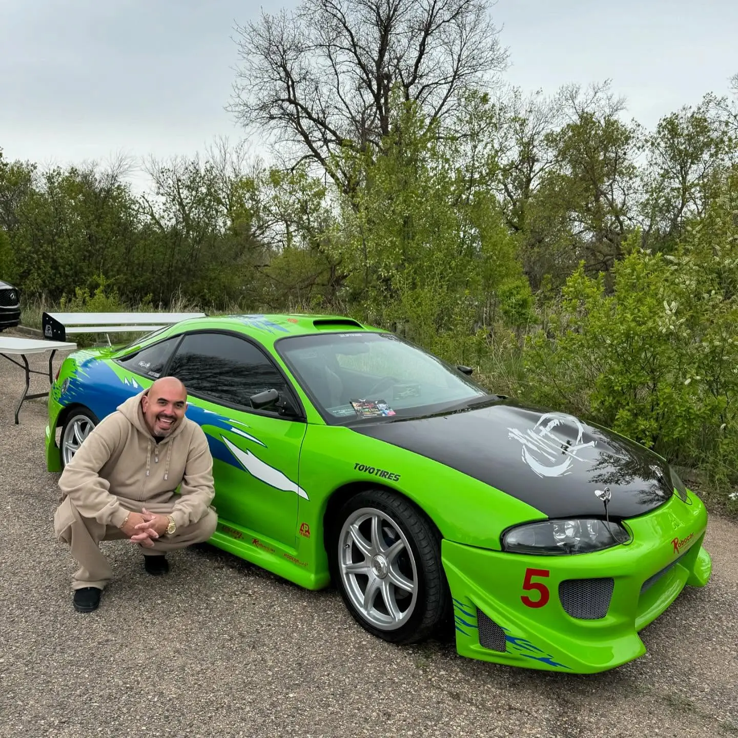 Canada Car Show Celebrates Fast Cars And Fan Spirit