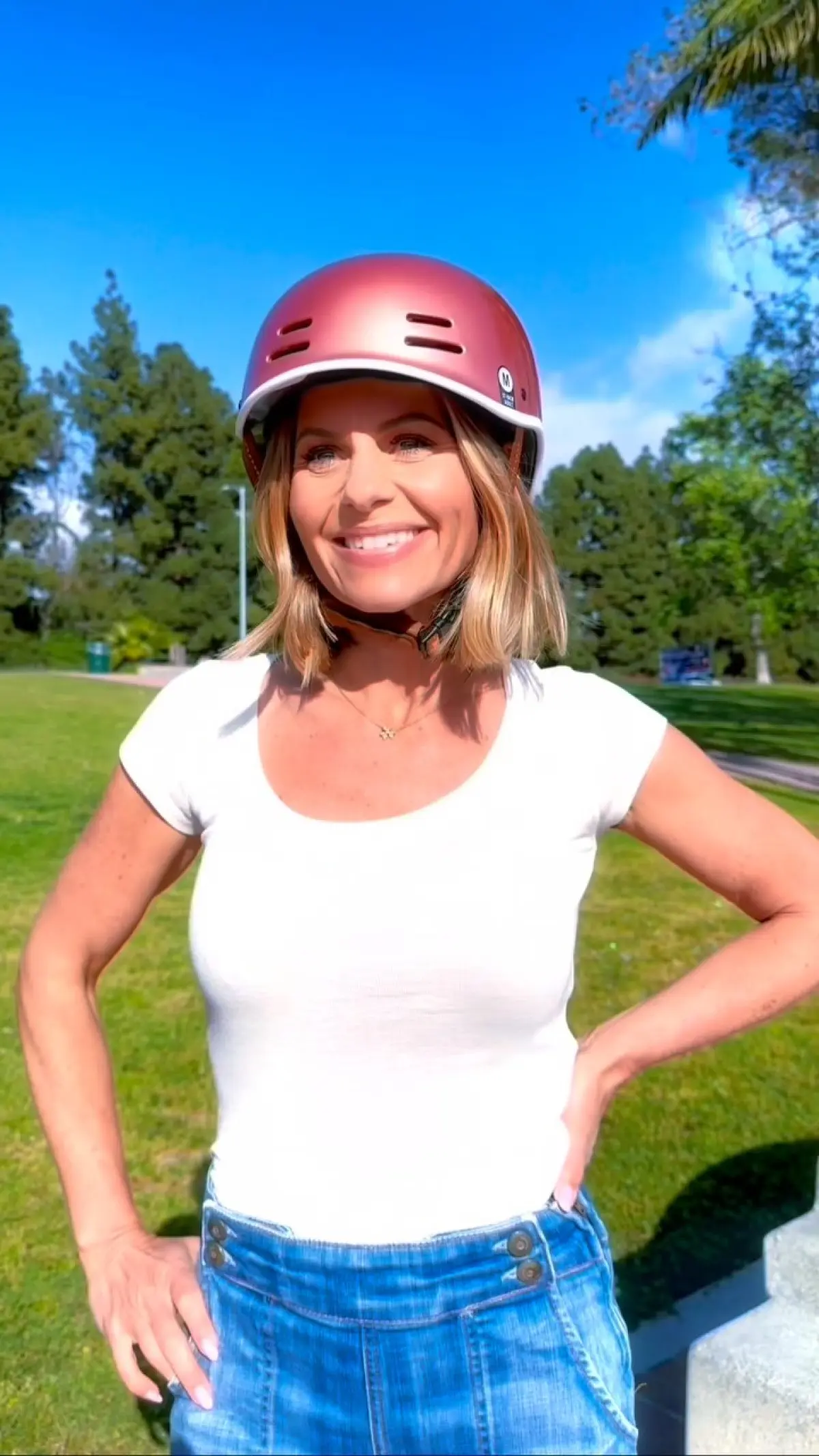 Actress Candace Cameron Bure showcases bold skating moves in new funny video!