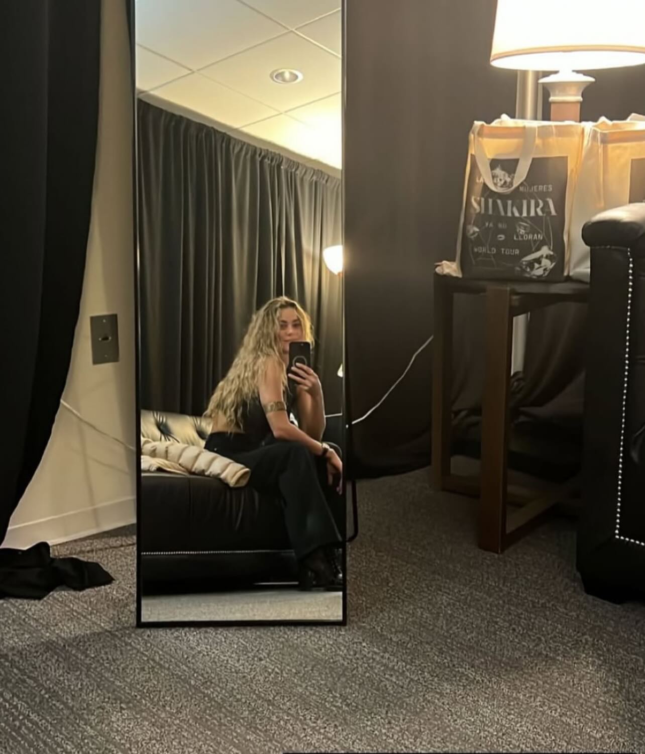 Candela Marquez Praises Shakira’s Timeless Beauty