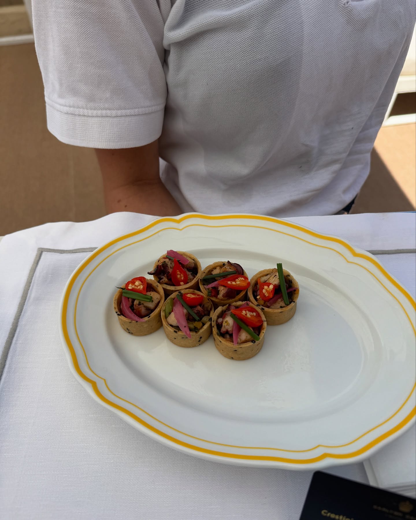 Cannes Flight Food Frenzy