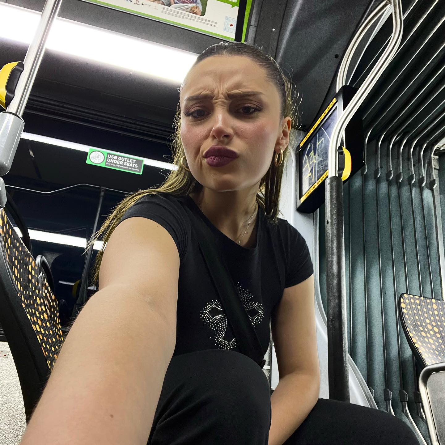 Celebrity Confidence Shines On Instagram
