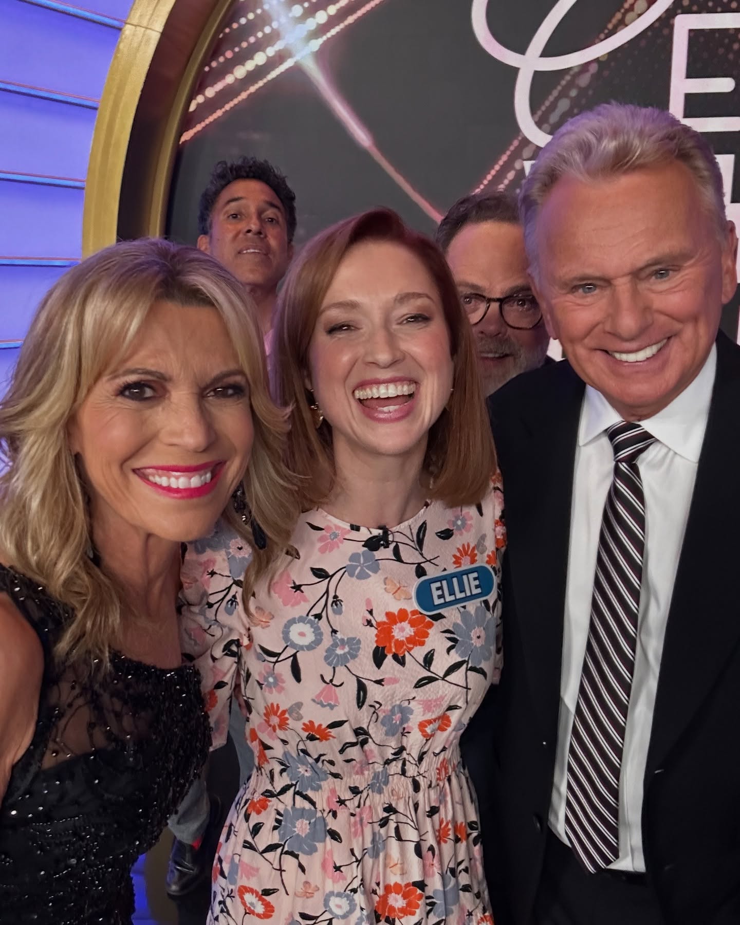Celebrity Wheel Of Fortune Raises Funds On ABC Bright lights, big names: Celebrity Wheel Of Fortune dazzles TV, raising funds for St. Jude