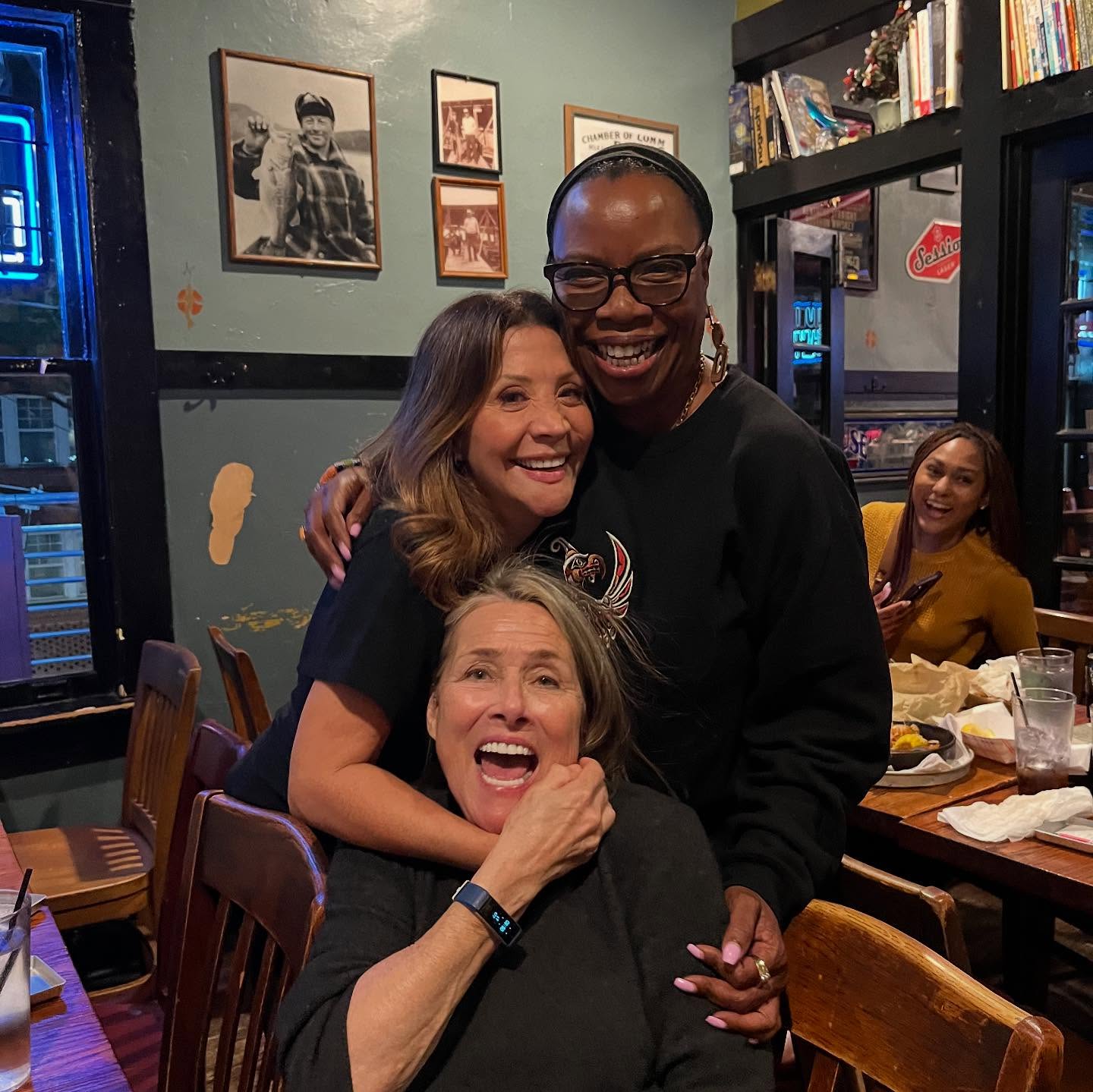 Cheri Oteri Enjoys Atlanta Reunion With TV Legends