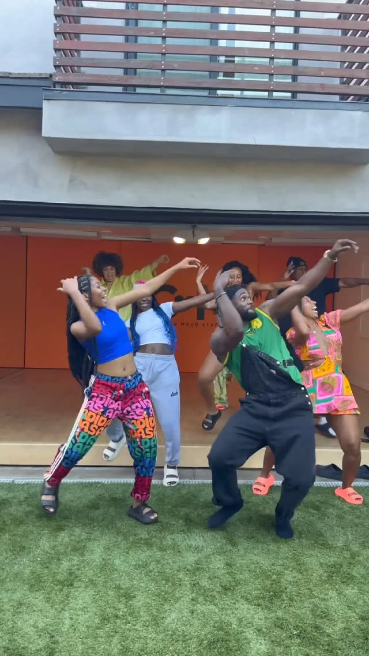 Chloe Arnold lights up the night, blending dance energy and comfy vibes at the oofos bash!