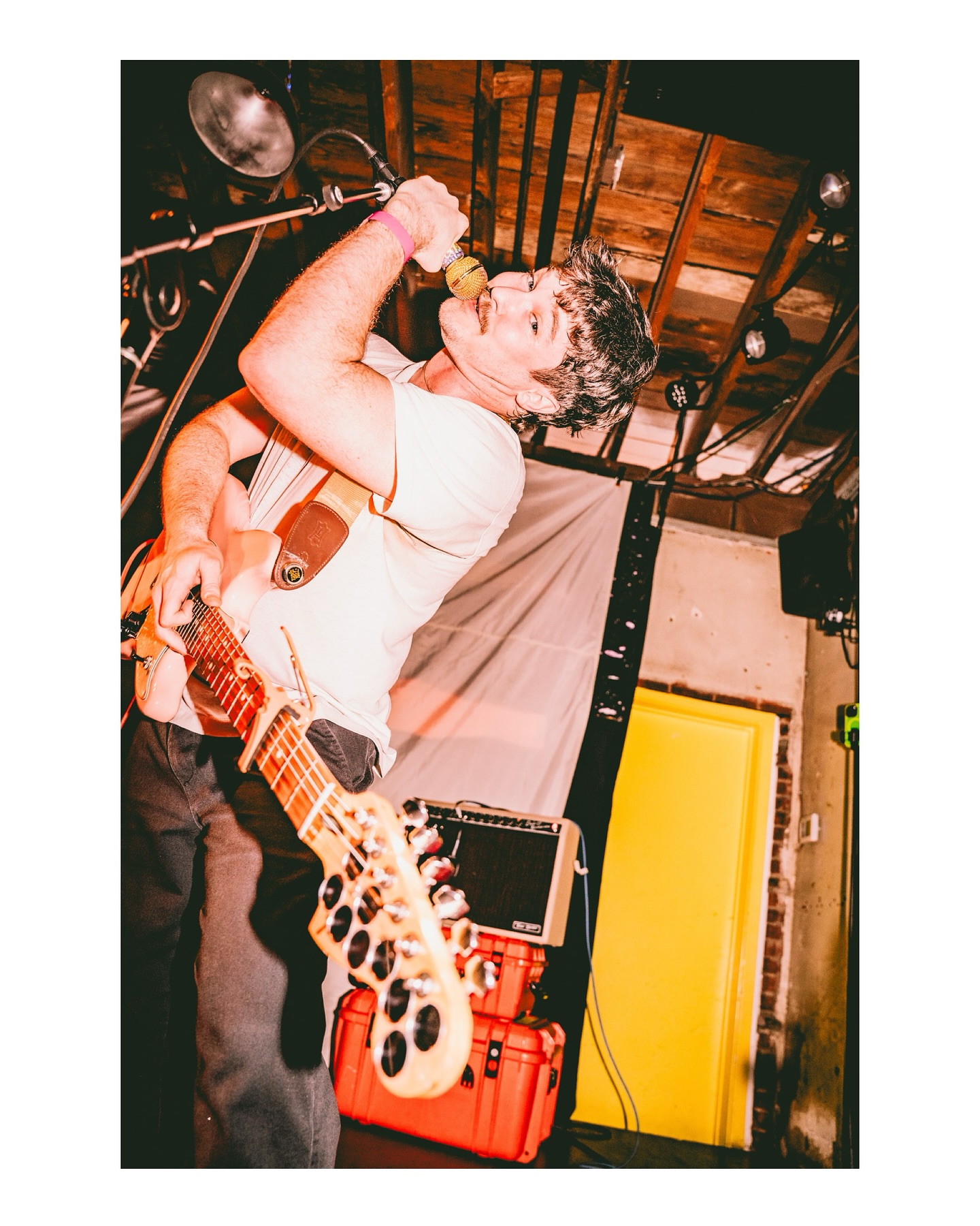 Chris Farren Delivers Perfect Set On Stage