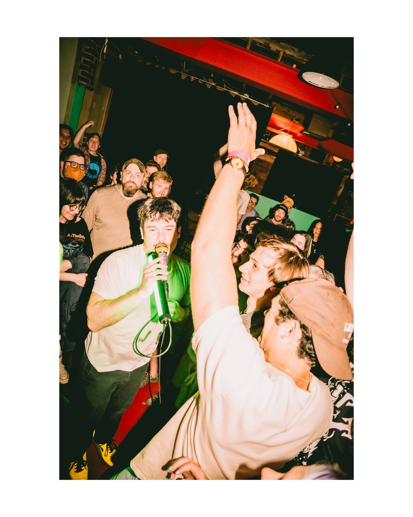 Chris Farren Delivers Perfect Set On Stage