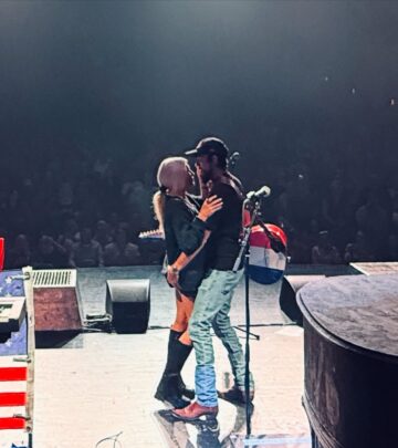 Chris Janson Honors Mother’s Day With Heartfelt Tribute