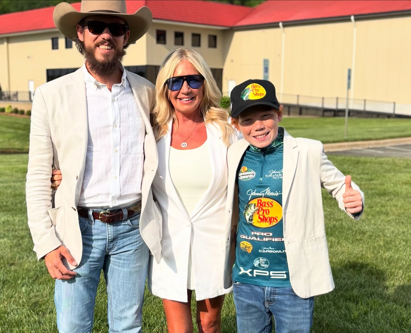 Chris Janson Honors Veterans with Lee Greenwood’s Helping A Hero in North Carolina