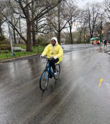 NYC Outing: Christian J. Simon Braves Rain in Central Park, Showcasing Urban Charm & Vigor!