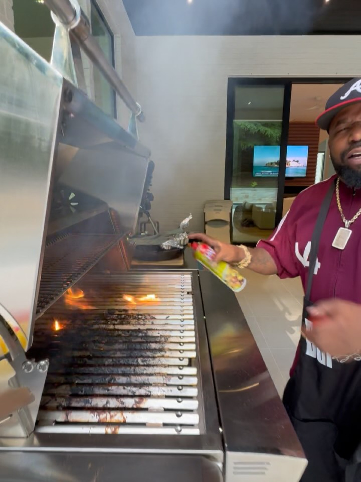 Cinco Delights: Grilled Feast and Celebrity Celebrations Celebrate Cinco with grilled lobster, shrimp, chicken tacos and Big Boi’s signature style.