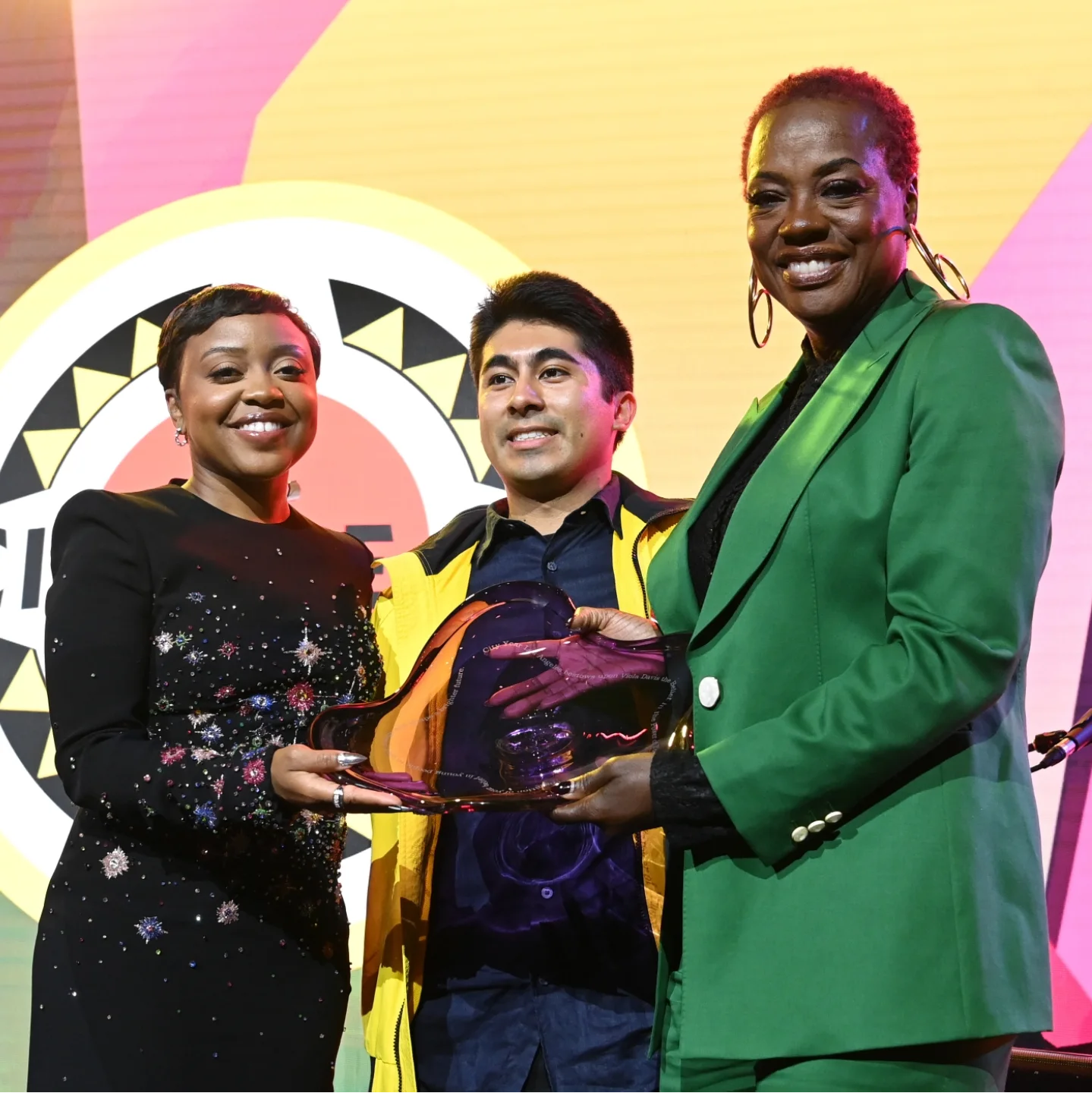 City Year LA Gala Celebrates Community With Viola Davis City Year Los Angeles hosts its 14th Spring Break Gala, uniting admired leaders and stars.