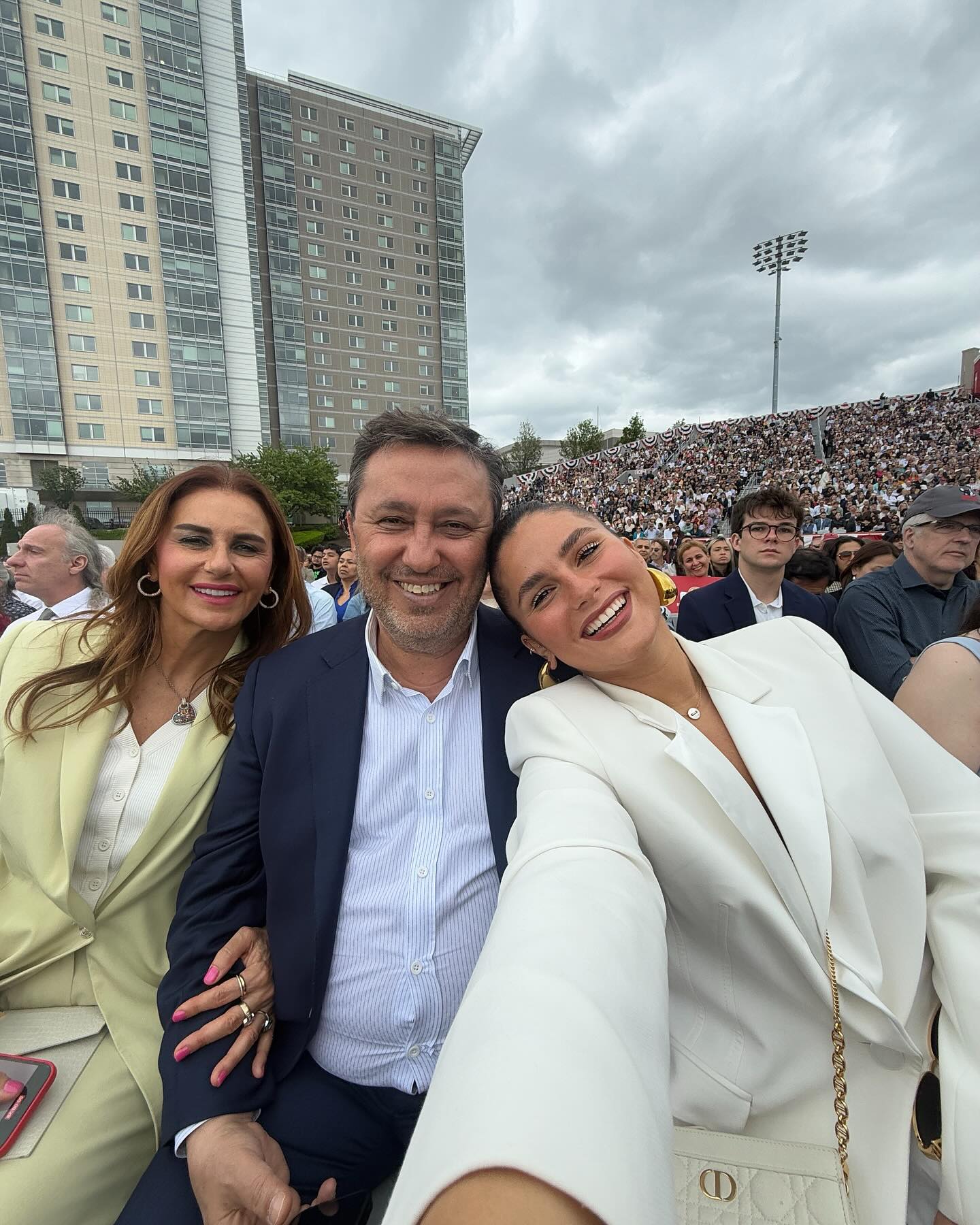Clara Derev Kosedag’s All-White Instagram Aesthetic