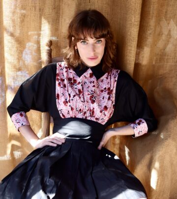 Celebrated actor and producer dazzles at Batsheva boutique with chic vibrant summer styles.