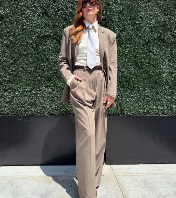 Celeb Colby Minifie stuns in tailored 80s-inspired suit ensemble with bold playful style!