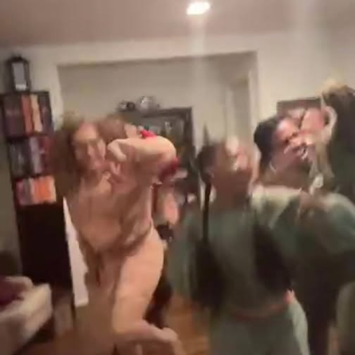 Kym Whitley’s Girls Try A TikTok Trend Sparking Laughter A playful TikTok video by emerging comedy stars channels energetic humor and sparkling creativity.