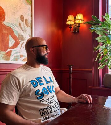Rapper Common enjoys a beautiful London day as he gears up for the global stage tour - UK