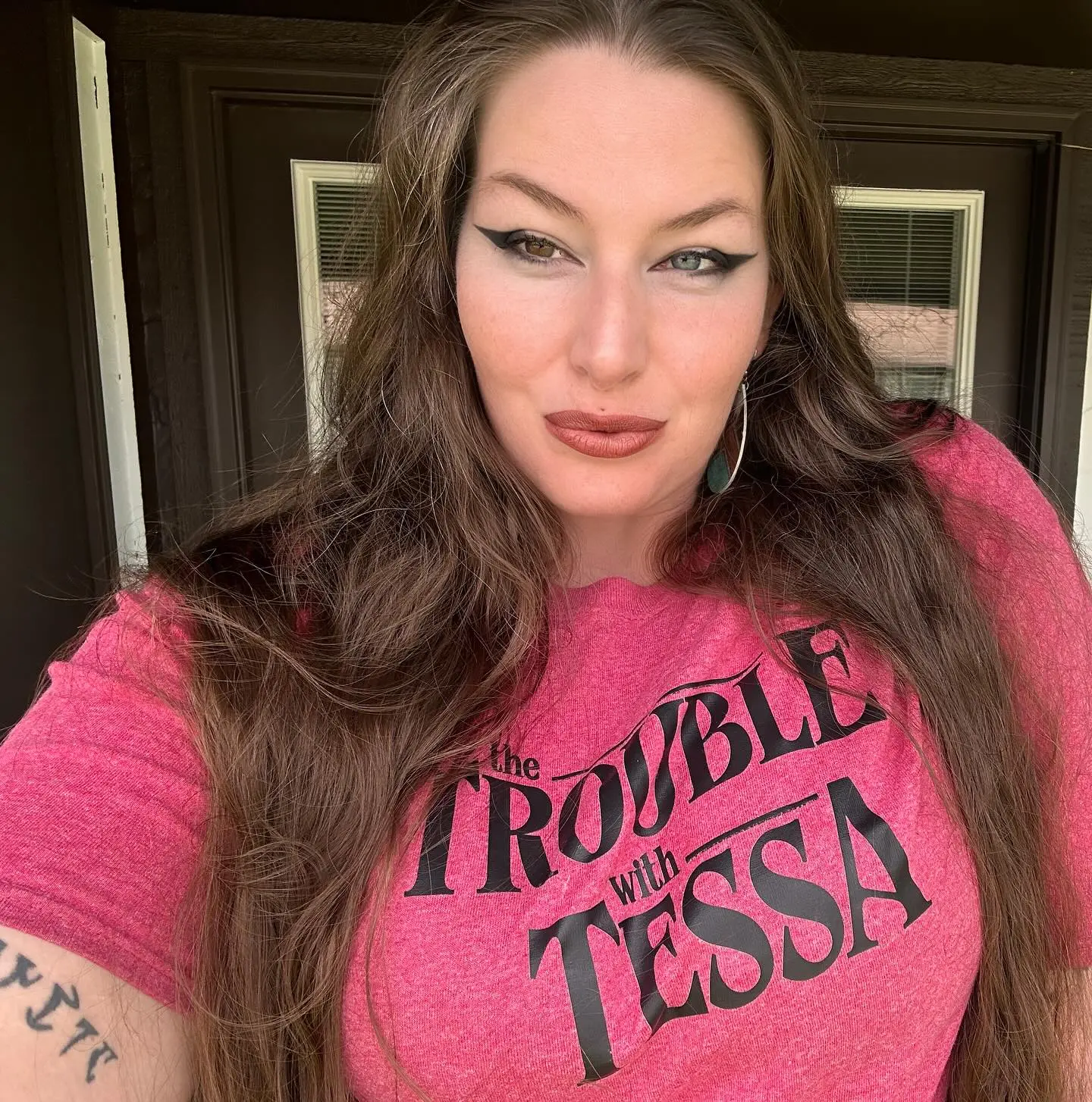 Cory DeAn Cowley Wears Pink for ‘The Trouble With Tessa’ An unexpected pop of color sparks enthusiasm and discussion among loyal fans online. 4eva!