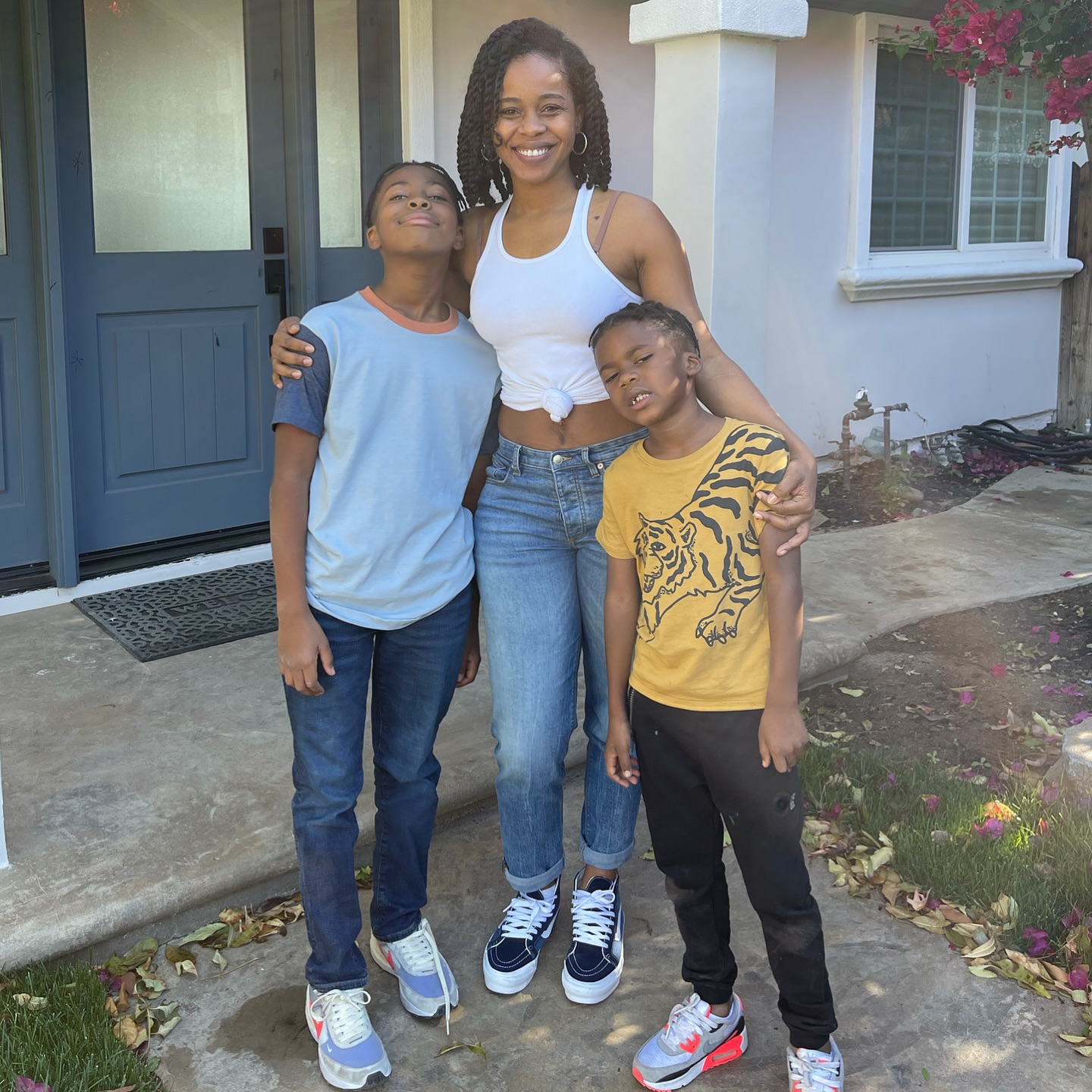 Danielle Moné Truitt Sells Woodland Hills Home