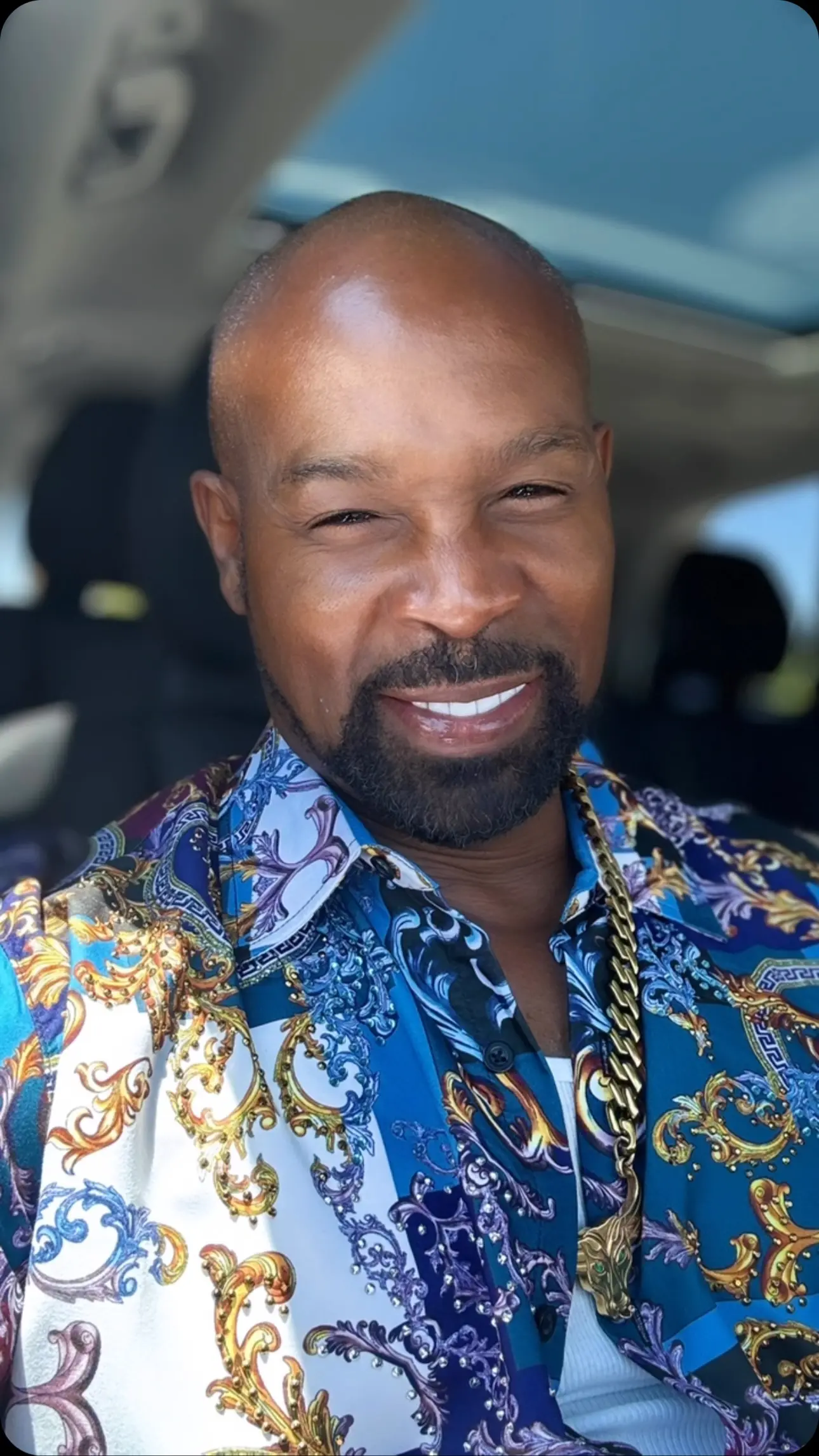 Darrin Henson ignites self-love with a radiant message that inspires confidence in all!!!!