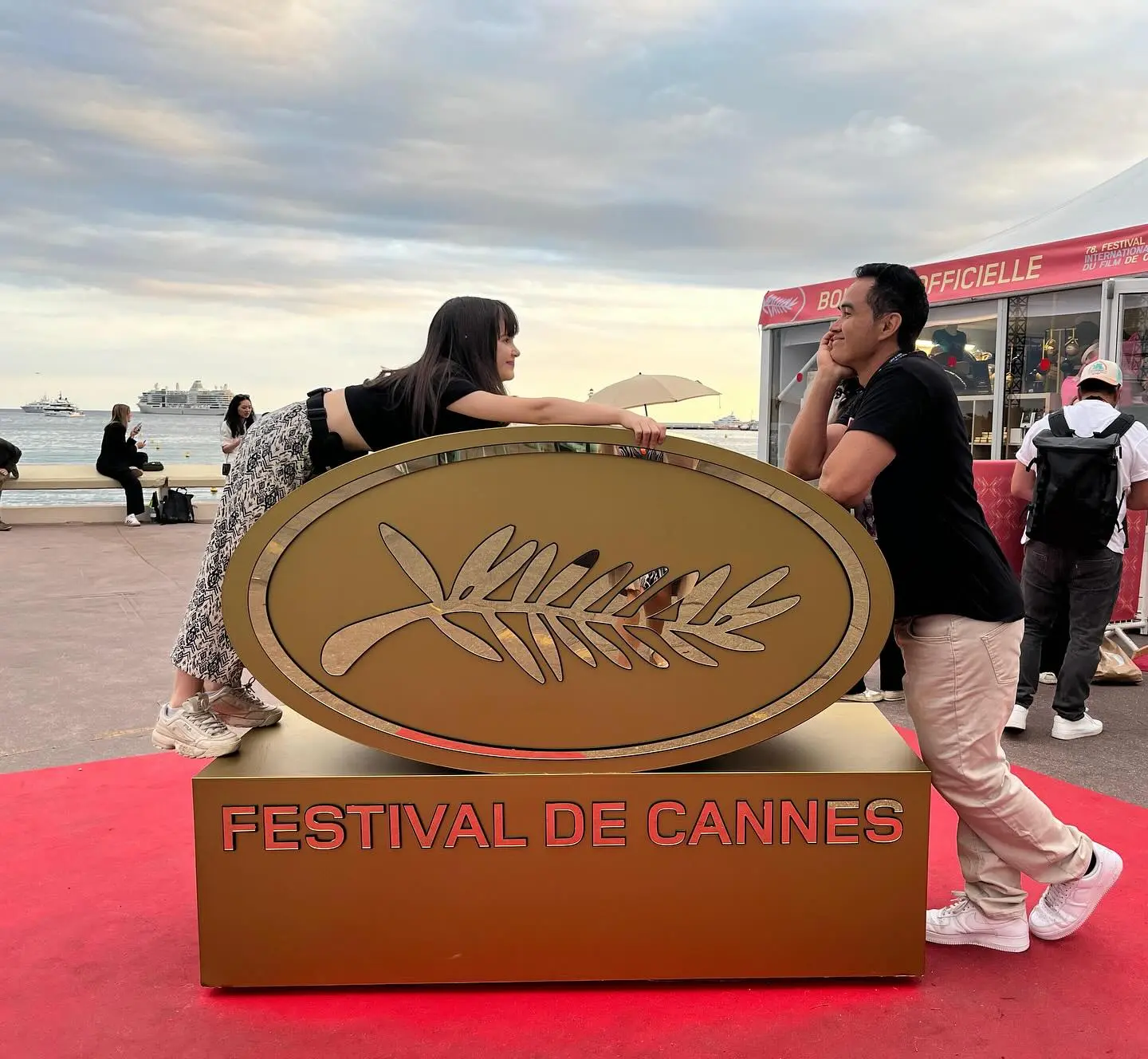 Darwin Reina Shines At Cannes Festival Darwin Reina brings film, networking and a prime date vibe at Cannes, igniting art on set.
