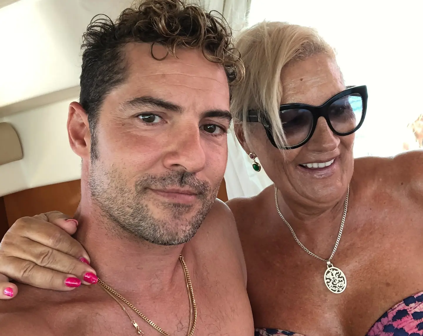 David Bisbal Celebrates His Mother's Birthday