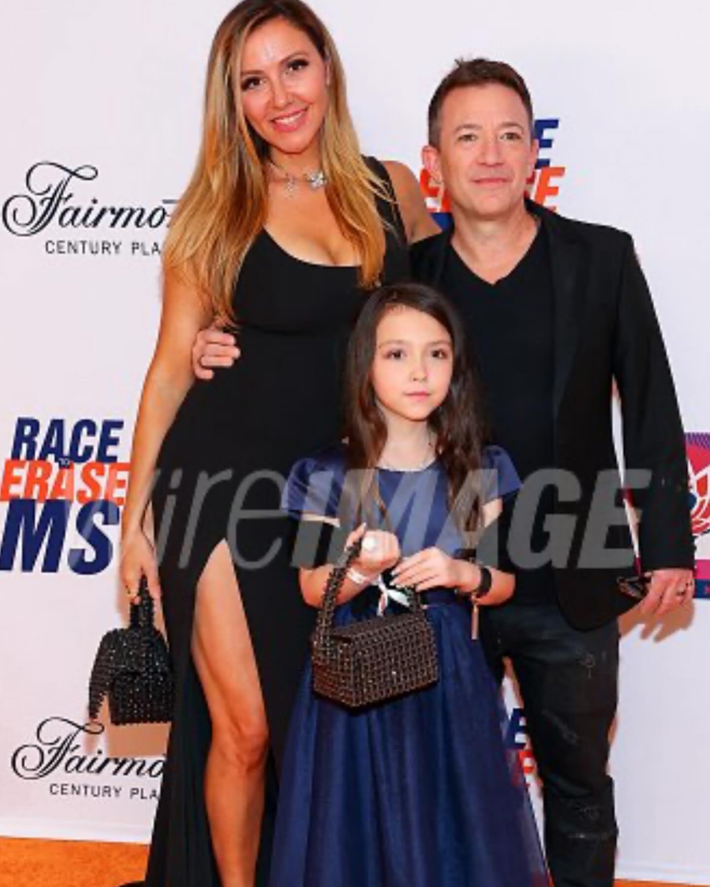 David Faustino Celebrates 32nd MS Gala With Daughter and Robin Thicke Celeb David Faustino marks his 32nd Race to Eras MS Gala with his daughter and live music!