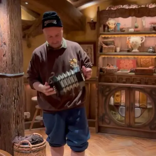 David Krumholtz’s Hobbit Retreat In Matamata