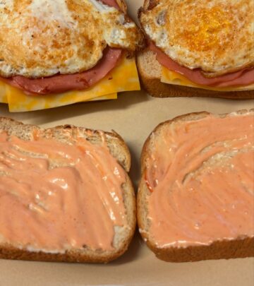 De’Aundre Bonds Serves Turkey Egg And Cheese