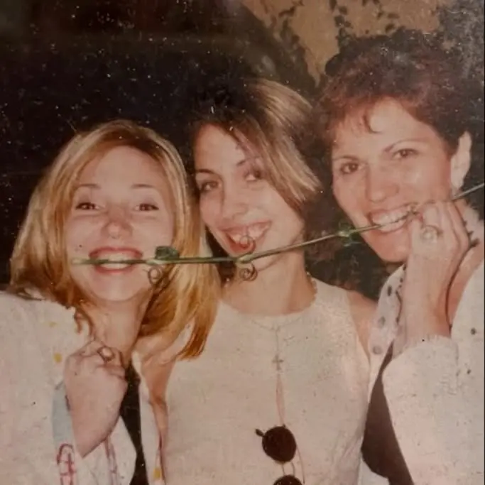 Debbie Gibson Honors Mama Di With Smiles And Memories