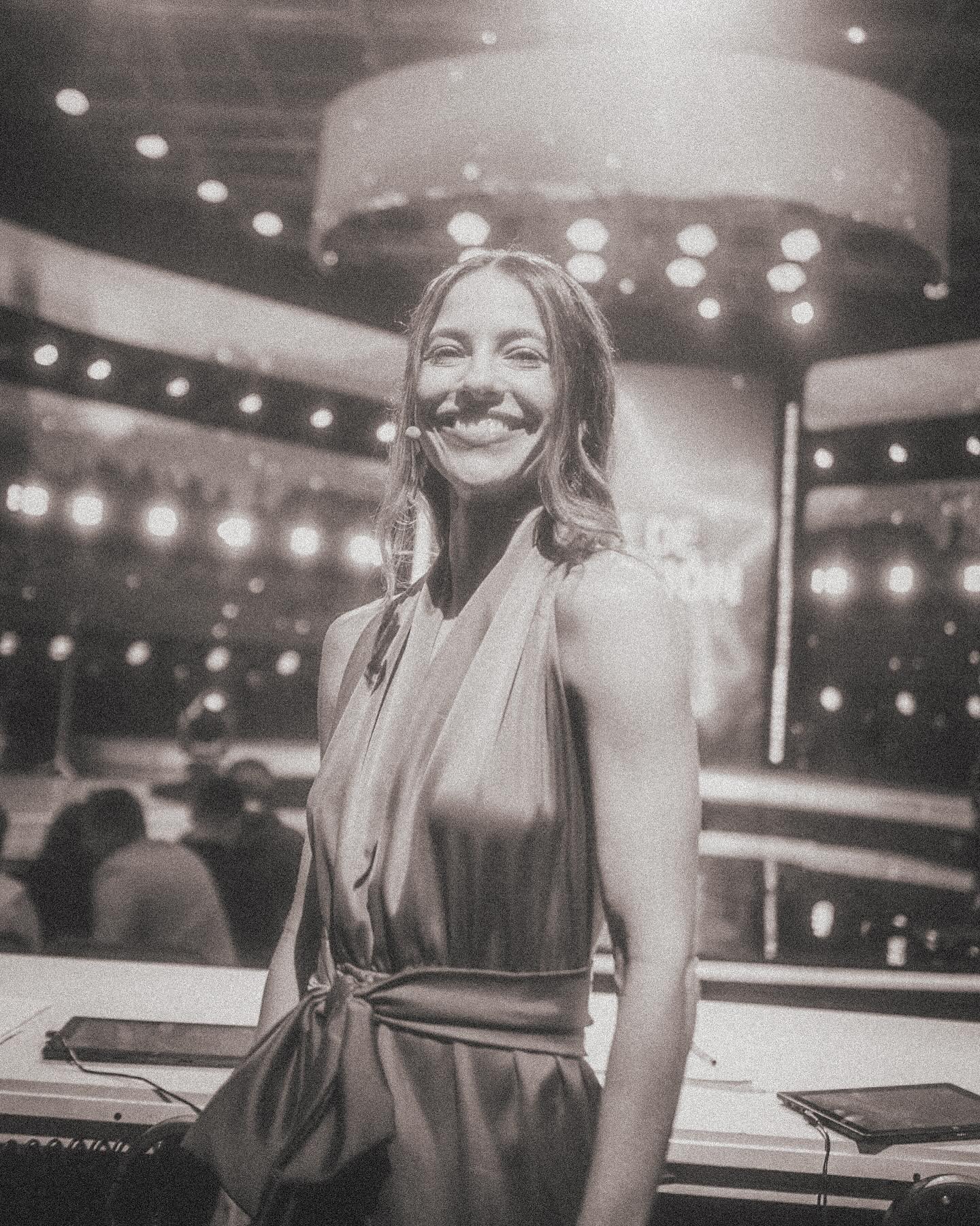 Debi Nova Shines at Nace Una Estrella CR Showcase