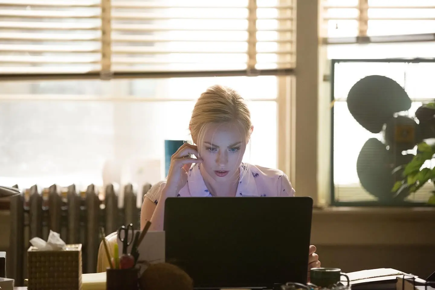 Deborah Ann Woll Offers 20 Signed Daredevil Season 2 Photos