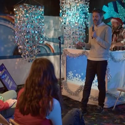 Deck The Walls Re-Airing Tonight On Hallmark Channel