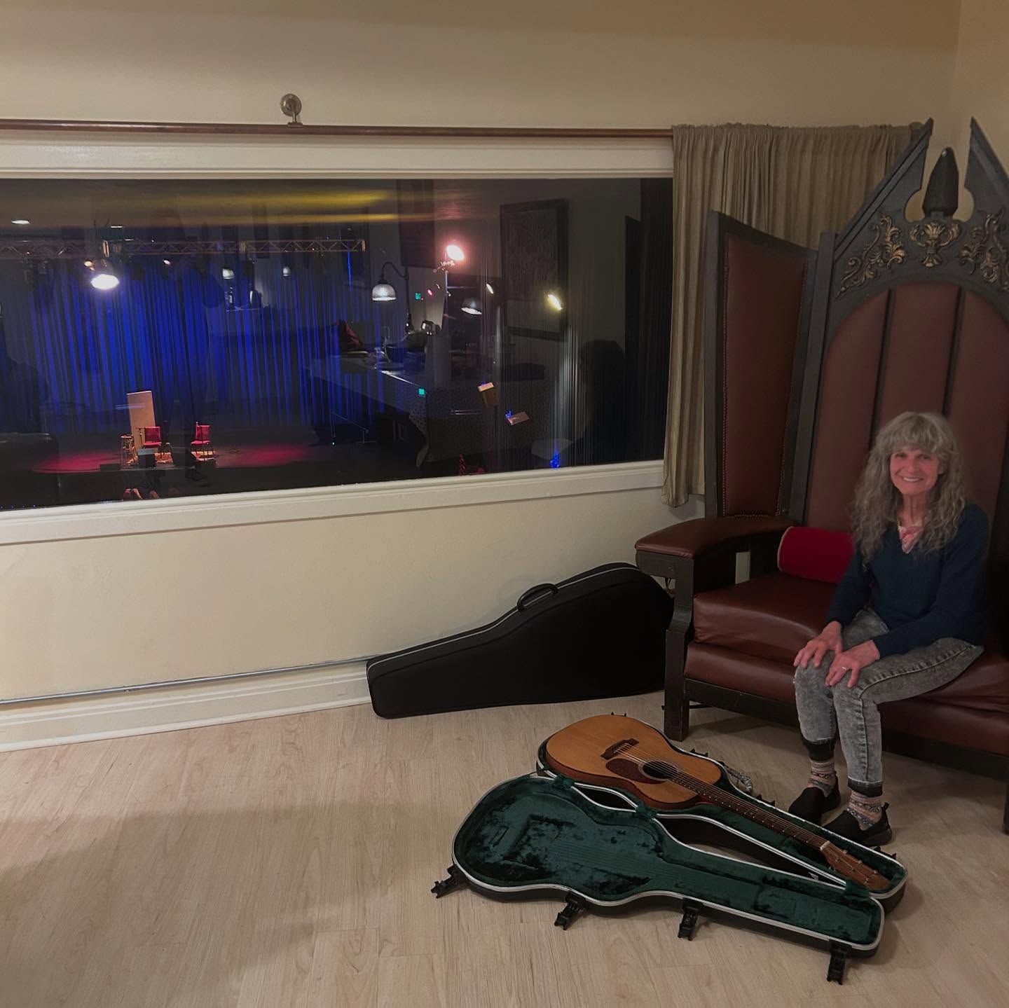 Devendra Banhart’s Northern Cali Tour Lights Up West Coast Touring Northern California with kindred spirits, Devendra Banhart finds magic on the road.