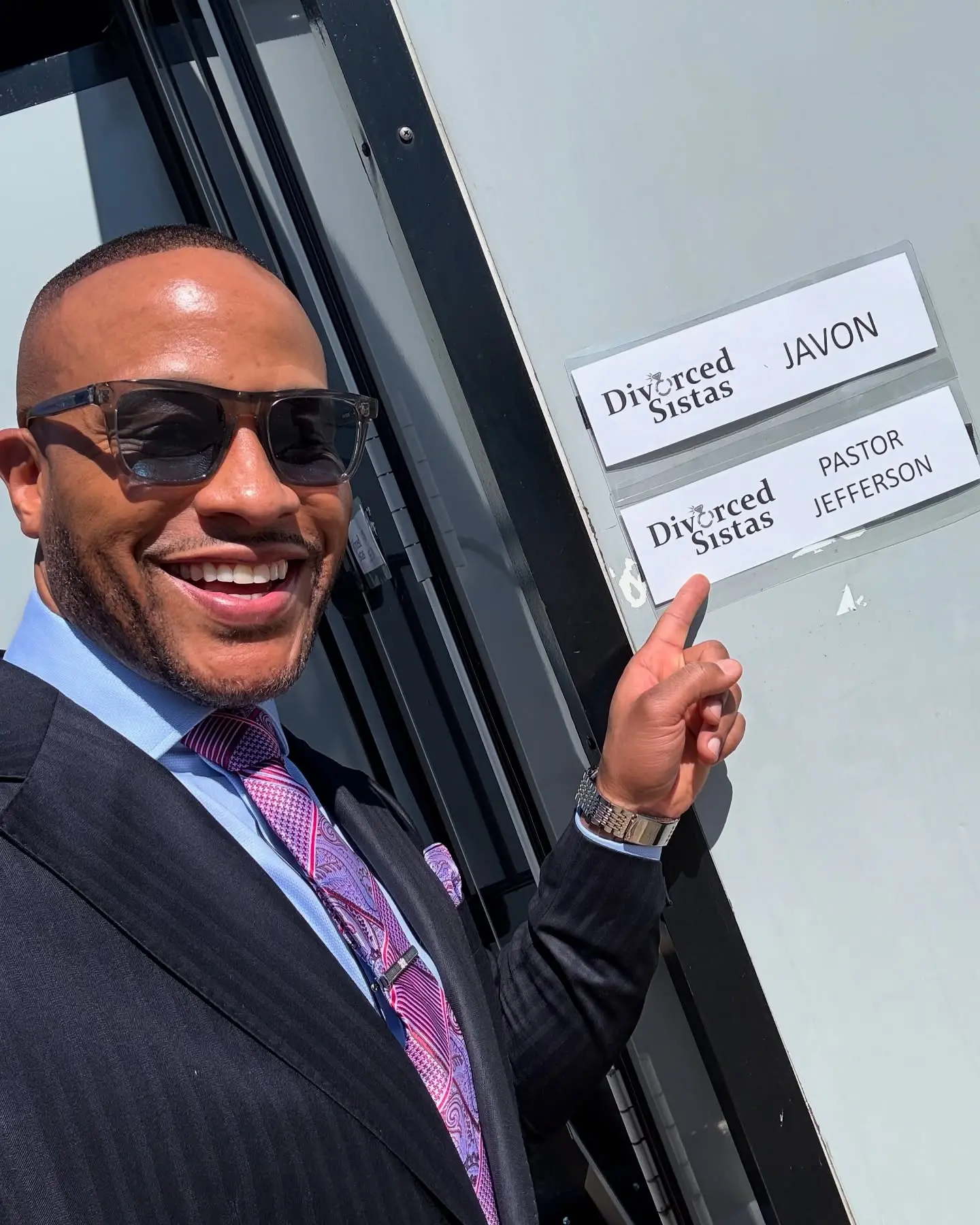DeVon Franklin Stars In Tyler Perry’s Divorced Sistas DeVon Franklin shares his journey and faith in his breakthrough role as Pastor Jefferson!