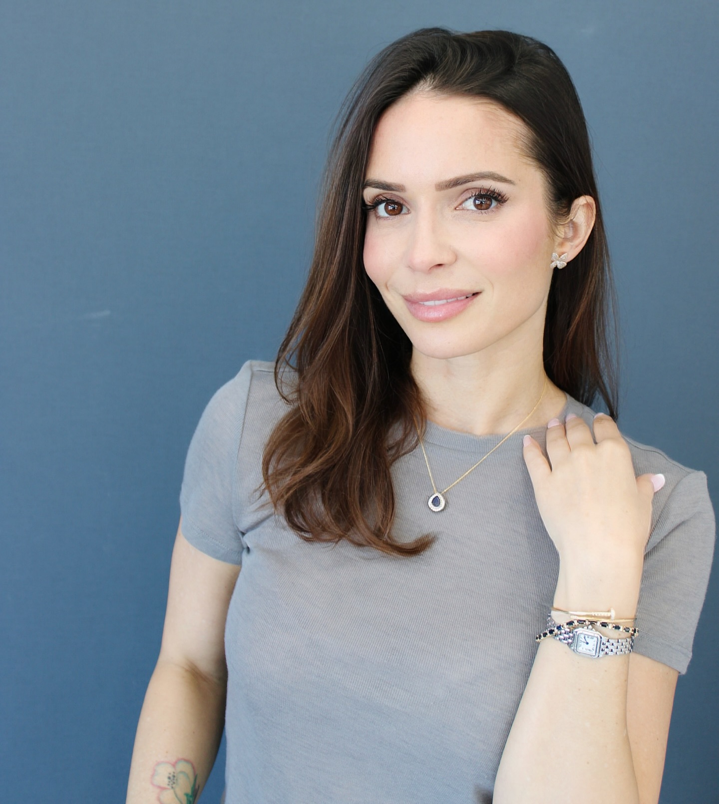 Diana Fuentes Adorns Her Look With Timeless Jewelry Celebrity post features stunning pieces by Castillo De Oro for every special moment - Now