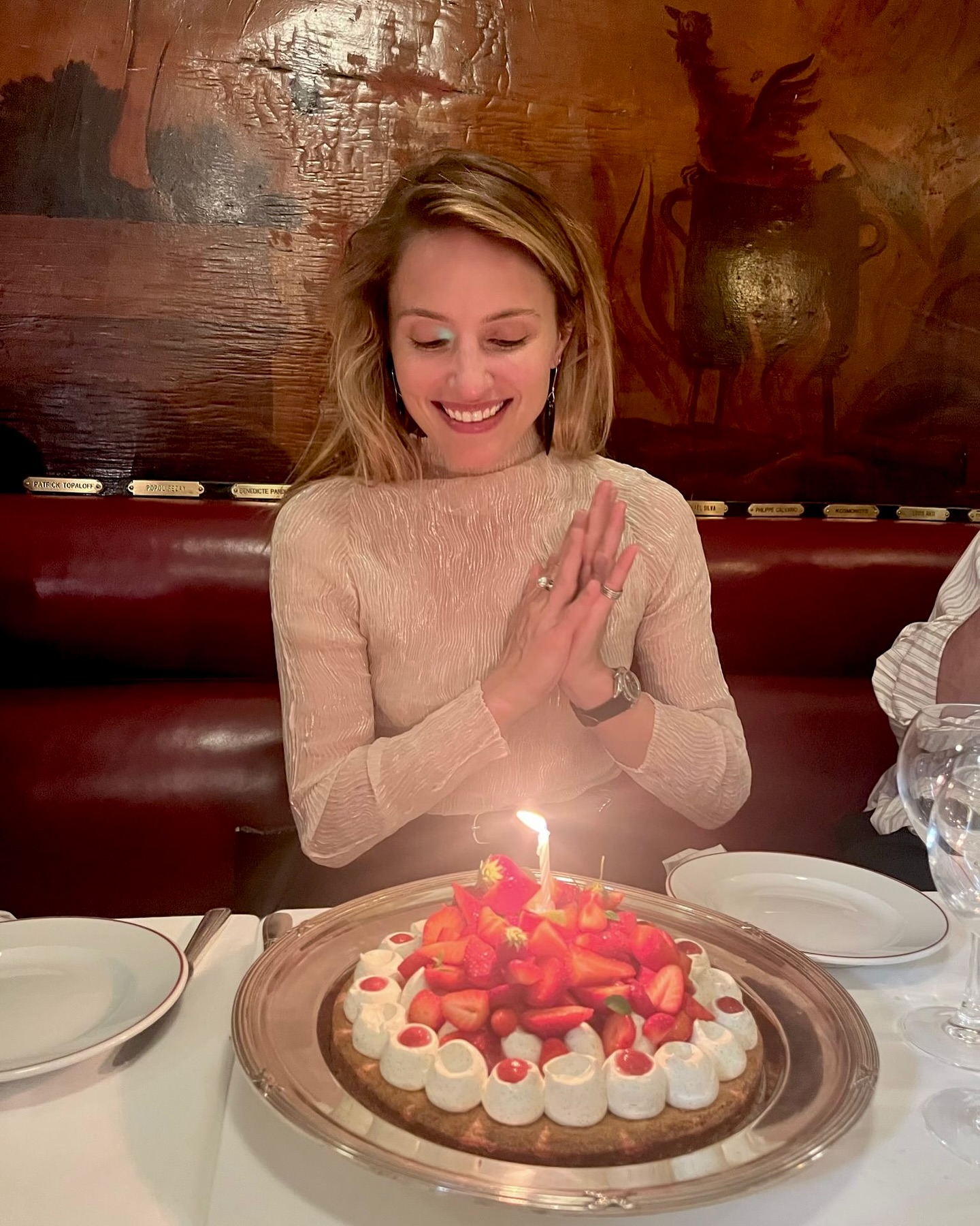 Dianna Agron Birthday Celebration Celebrating Dianna Agron’s birthday, heartfelt reunions and artistic flair unfold magical
