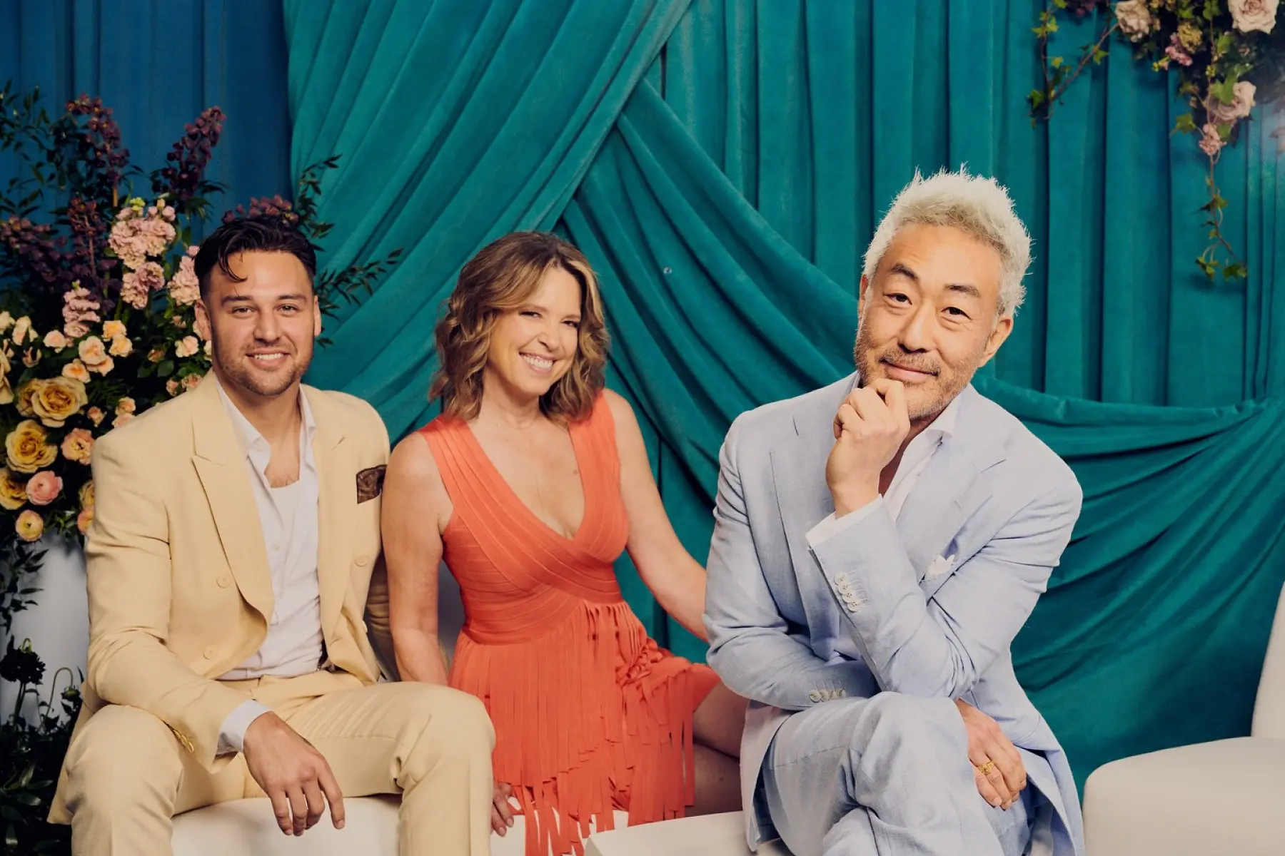 Disney Upfronts Meet-Up Sparks Industry Buzz At Disney Upfronts, industry stars mingled, sparking vibrant moments and fun meet-ups Wow!
