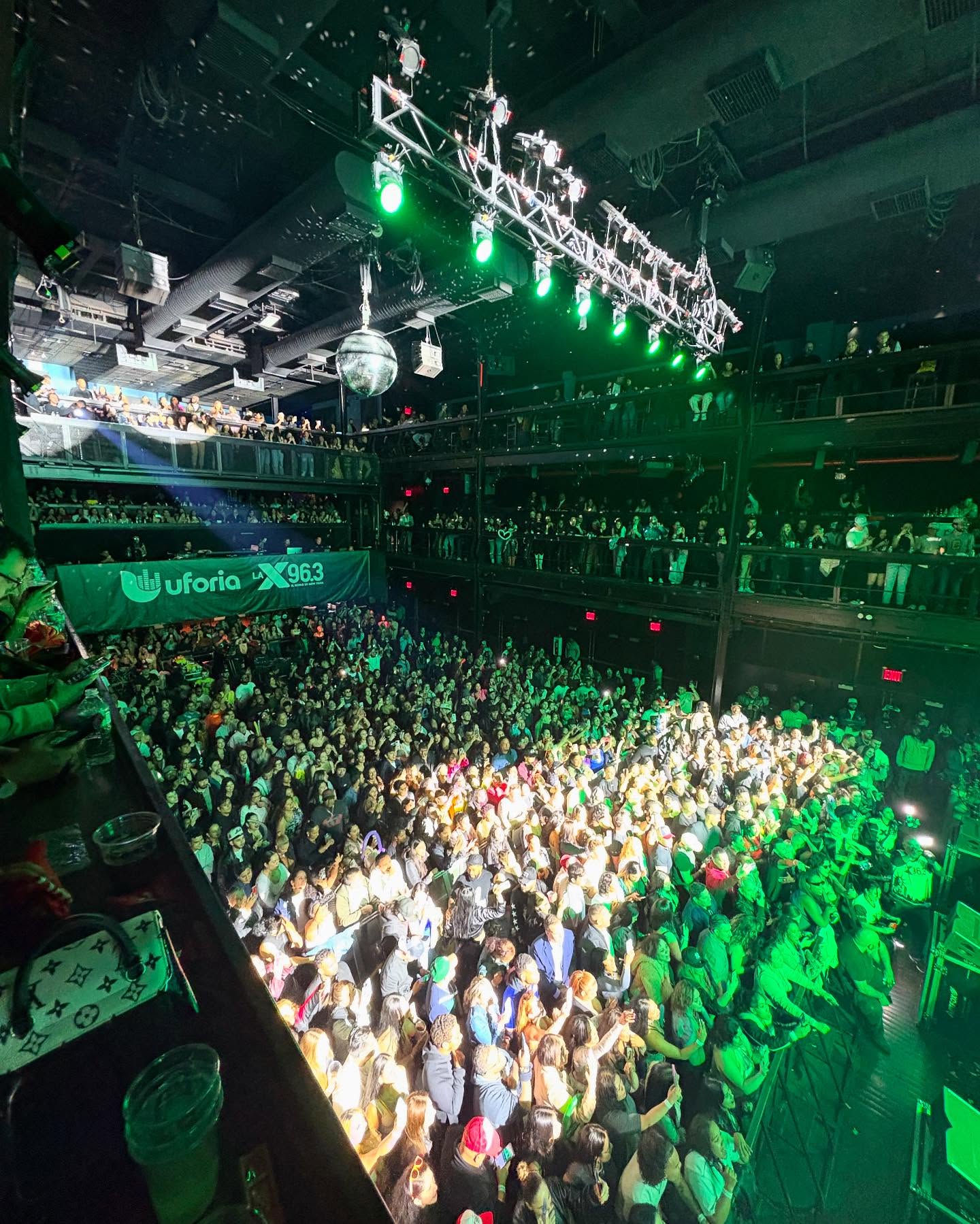 DJ Pereira Shines At La Super Mexcla