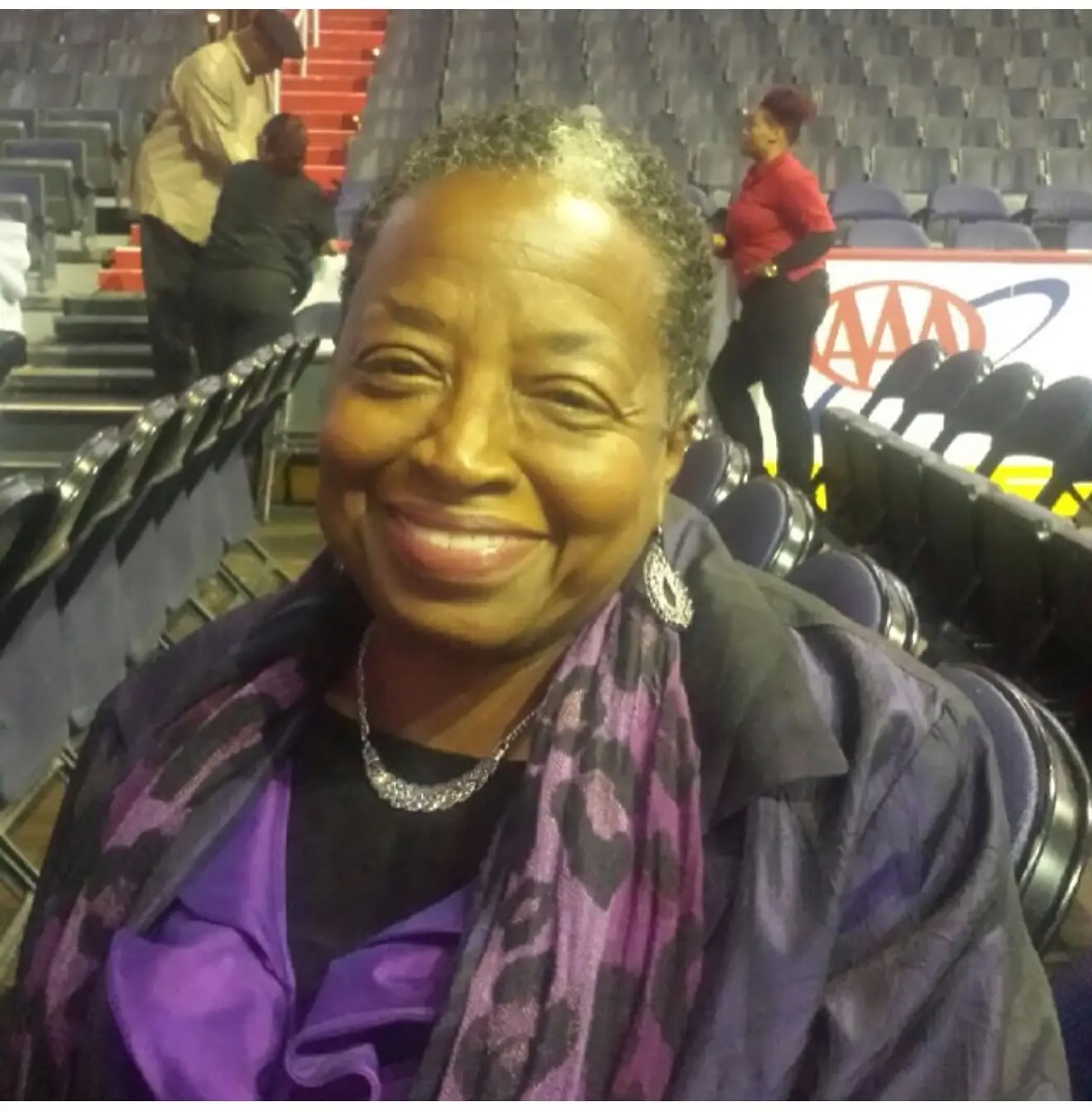 Celebrity Donnell Rawlings honors his beloved mom Joyce with a moving message and warm family celebration.